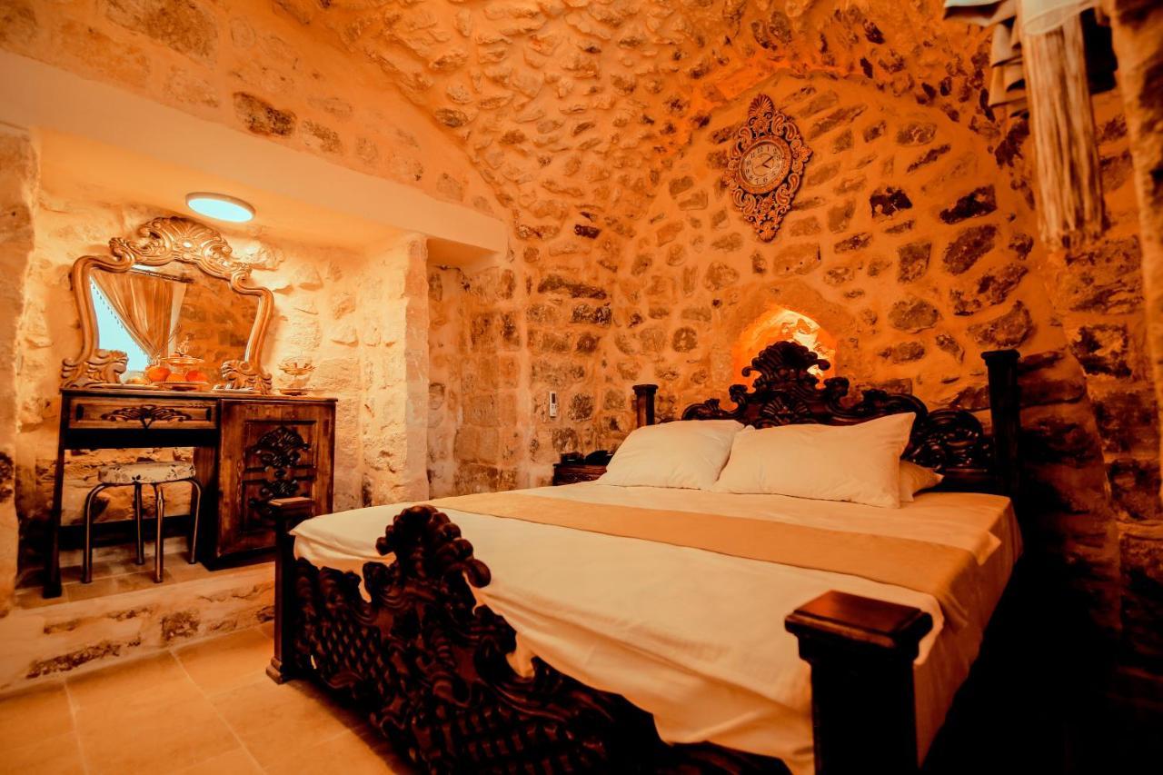 Carra Konagi Hotel Mardin Bagian luar foto