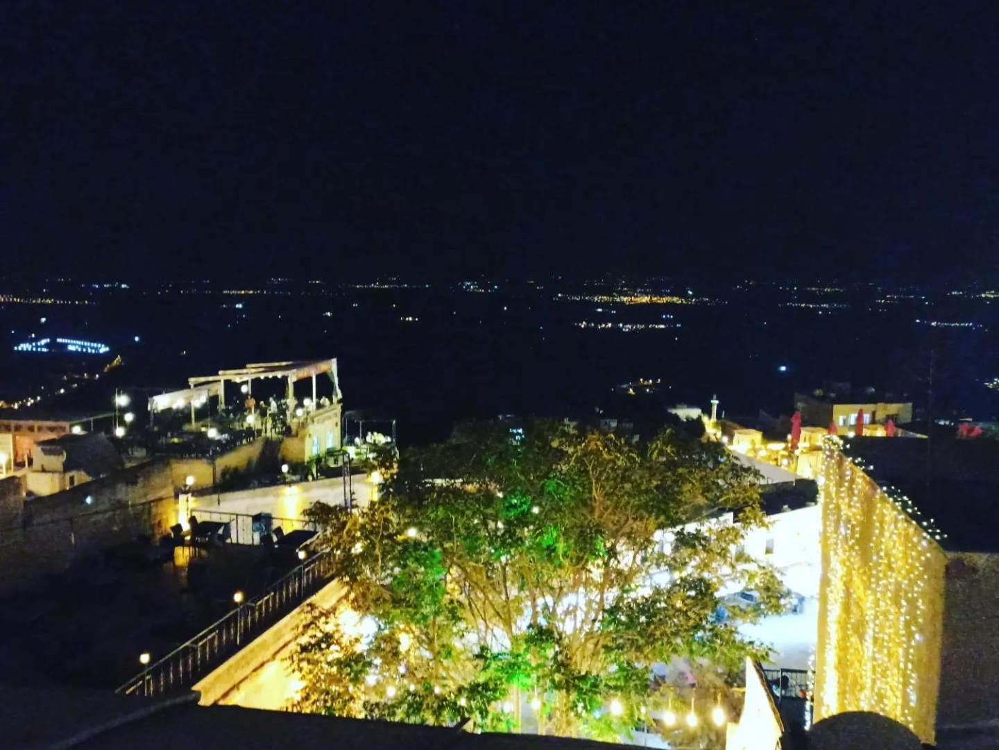 Carra Konagi Hotel Mardin Bagian luar foto