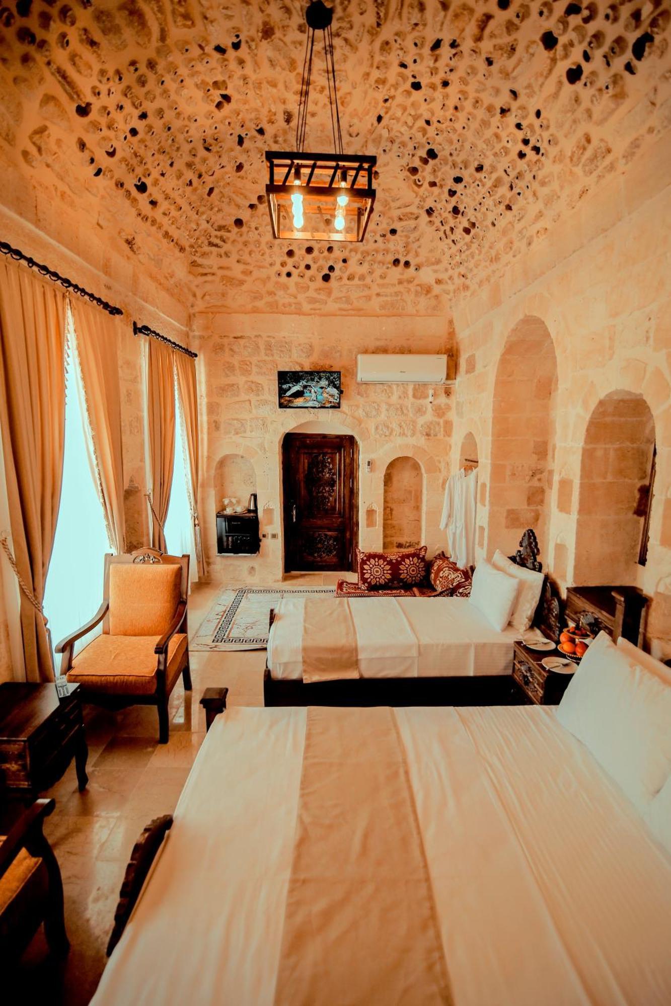 Carra Konagi Hotel Mardin Bagian luar foto