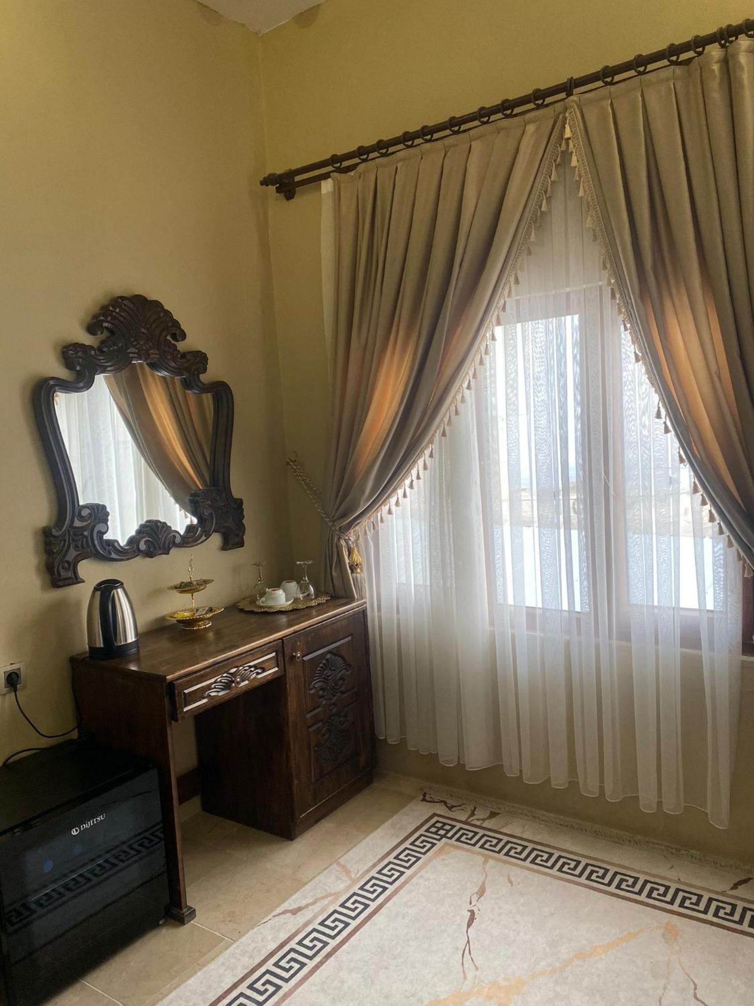 Carra Konagi Hotel Mardin Bagian luar foto
