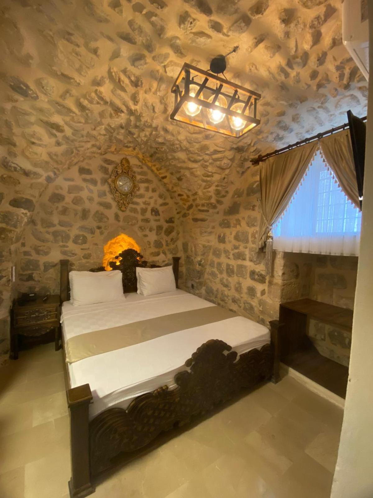 Carra Konagi Hotel Mardin Bagian luar foto